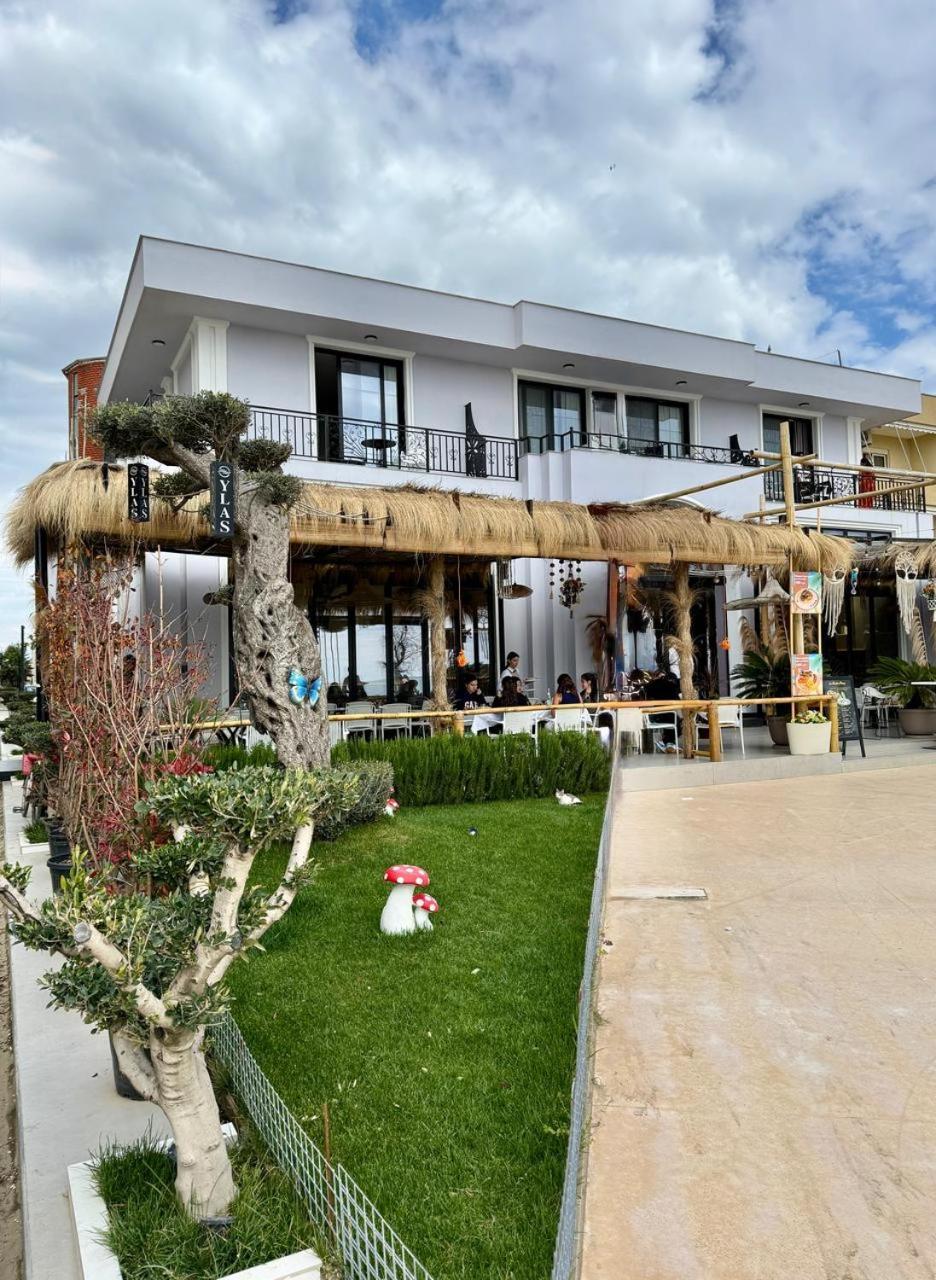 Hotel Saly Durrës Exterior foto